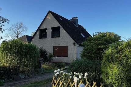 Haus Quickborn - 7 Zimmer, 150 m&sup2;, 560.000&euro; | Angebot:26759766