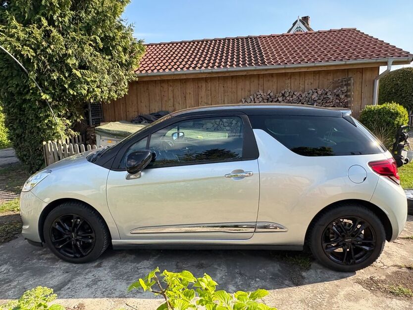Citroen DS3 122.353 km 5.299 € Hamburg 21039