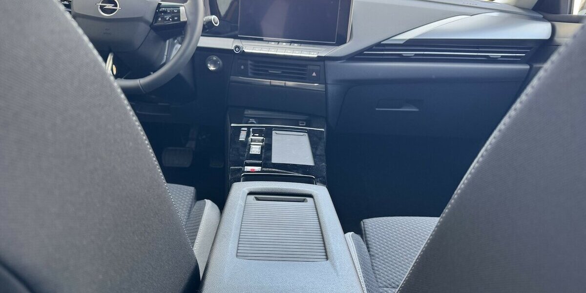 Opel Astra L Kult Gelb 1.001 km 19.999 &euro; Hamburg 22339