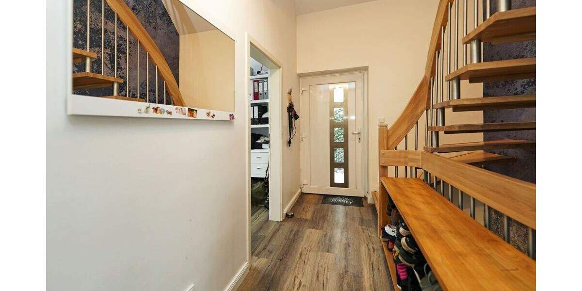 Einfamilienhaus Hamburg / Rahlstedt Rahlstedt - 4 Zimmer, 136 m&sup2;, 900.000&euro; | Angebot:25796178