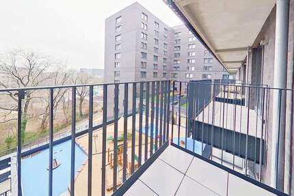 Wohnung Hamburg Barmbek-Nord - 2 Zimmer, 62 m&sup2;, 1.427&euro; | Angebot:25095786