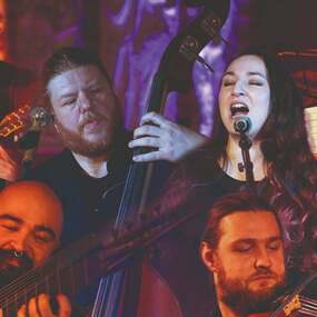 Musik in d' Lüchterkark - FOLK MEETS CLASSIC 06.01.2026 Große Friedhofskapelle Rellingen