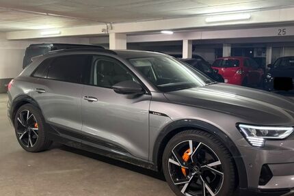 Audi e-tron 86.300 km 34.500 &euro; Hamburg 22303
