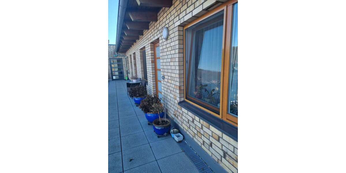 Etagenwohnung Geesthacht - 3 Zimmer, 110 m&sup2;, 1.200&euro; | Angebot:25327025