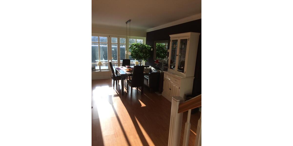 Einfamilienhaus Tangstedt - 5 Zimmer, 160 m&sup2;, 819.000&euro; | Angebot:25300297