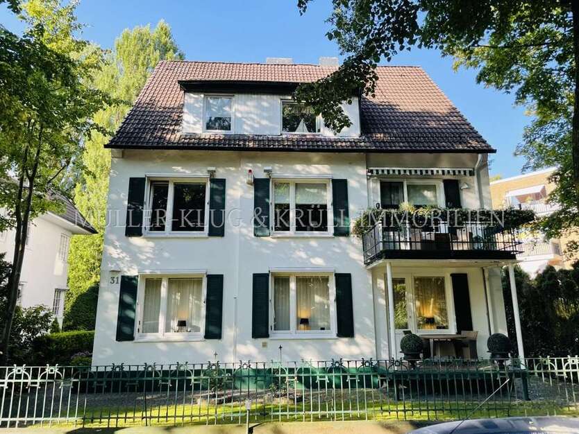 Haus zum Kaufen in Hamburg Marienthal 1.590.000 € 270 m²