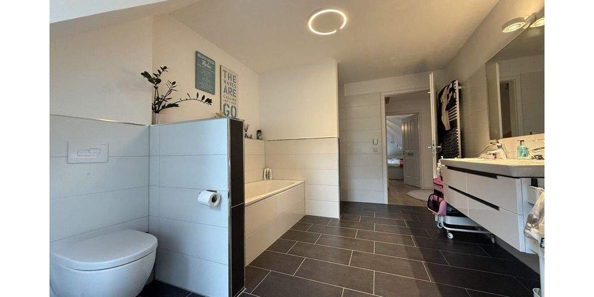 Doppelhaushälfte Hamburg Sasel / Sasel Sasel - 5 Zimmer, 162 m&sup2;, 2.700&euro; | Angebot:25687422