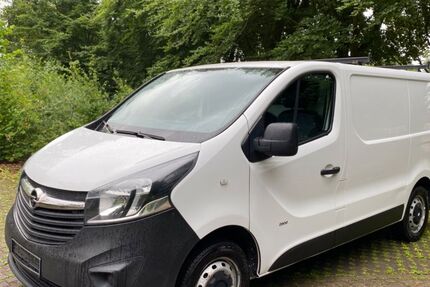 Opel Vivaro 200.000 km 6.500 &euro; Bönningstedt 25474