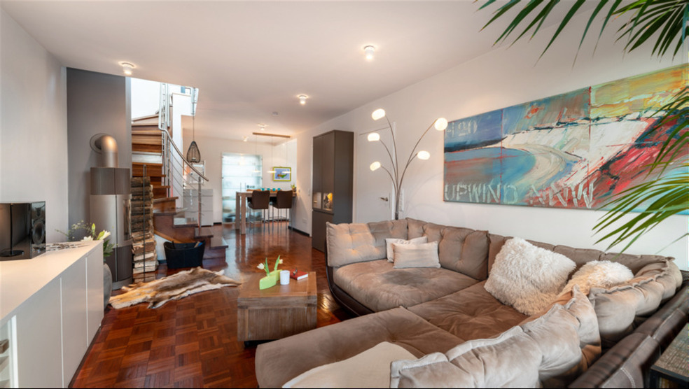 Über den Dächern der Hafencity: Hochwertige Wohnung mit großer eigener Dachterrasse