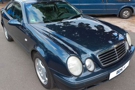 Mercedes CLK 320