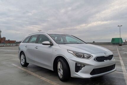 Kia ceed Sportswagon 63.498 km 15.000 &euro; Hamburg 21033