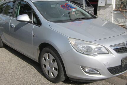 Opel Astra 320.000 km 2.700 € Hamburg 22147