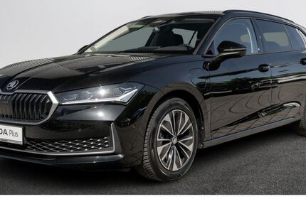Skoda Superb 10.800 km 39.989 &euro; Schenefeld 22869