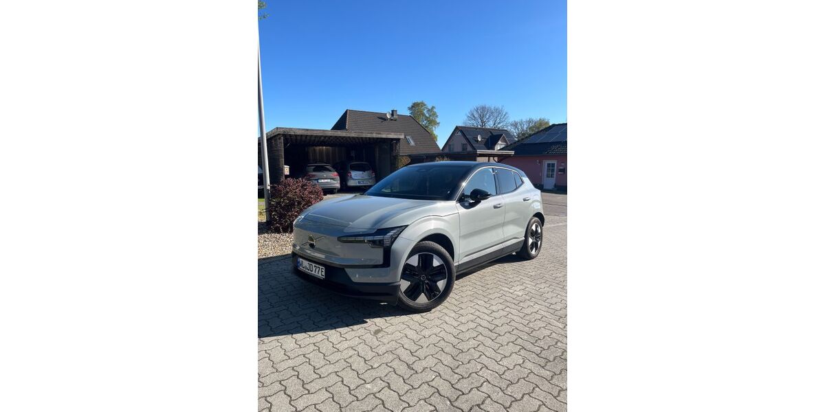 Volvo EX30 22.000 km 32.490 &euro; Winsen (Luhe) 21423