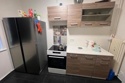 1 zimmer zu vermieten in Einer WG (nur für Frauen) 2 zimmer