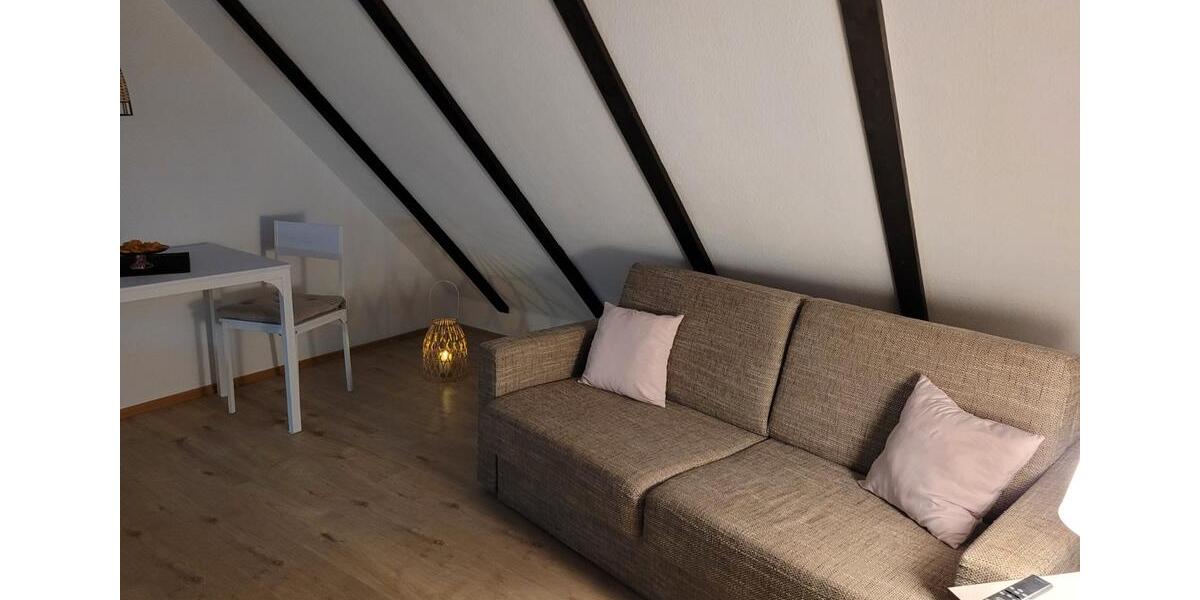 Dachgeschoßwohnung Hamburg Schnelsen - 2 Zimmer, 37 m&sup2;, 139.900&euro; | Angebot:26100479