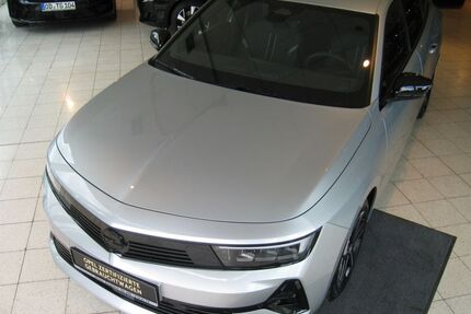 Opel Astra 4.667 km 22.990 &euro; Barsbüttel 22885