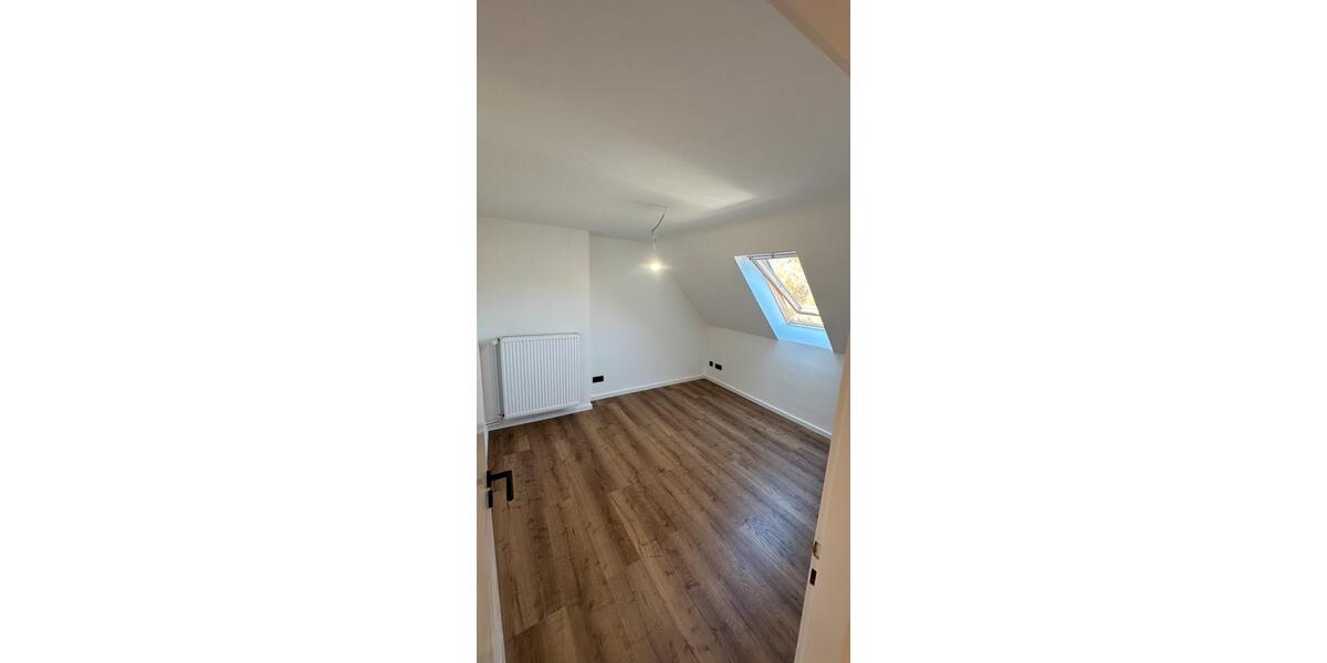 Reihenhaus Winsen (Luhe) - 5 Zimmer, 92 m&sup2;, 1.700&euro; | Angebot:26091807