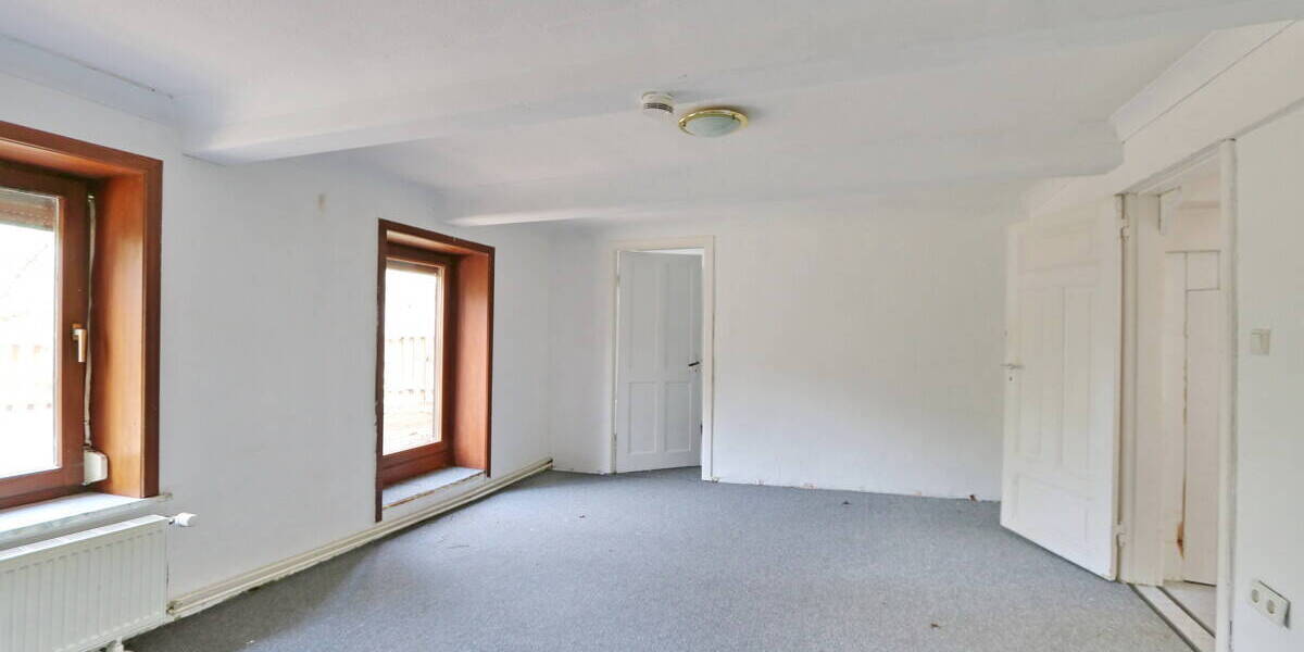 Etagenwohnung Hoisdorf - 5 Zimmer, 147 m&sup2;, 1.290&euro; | Angebot:26714302