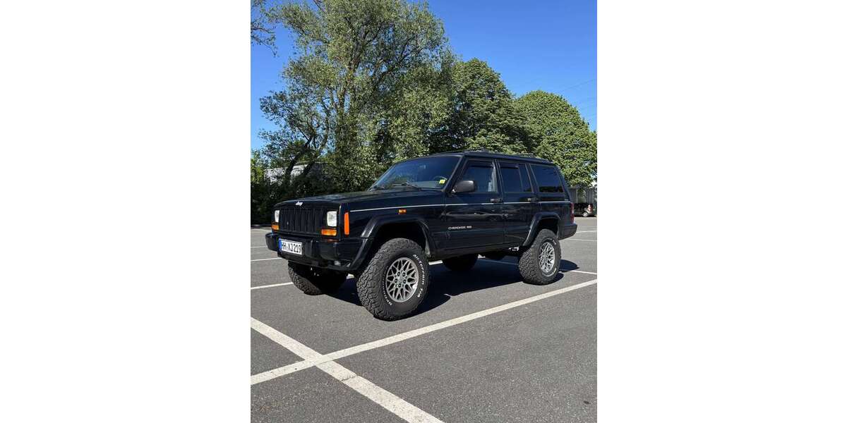 Jeep Cherokee 287.000 km 13.900 &euro; Hamburg, Freie und Hansestadt 22607