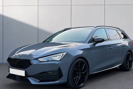 Cupra Leon 44.052 km 28.490 &euro; Reinbek 21465