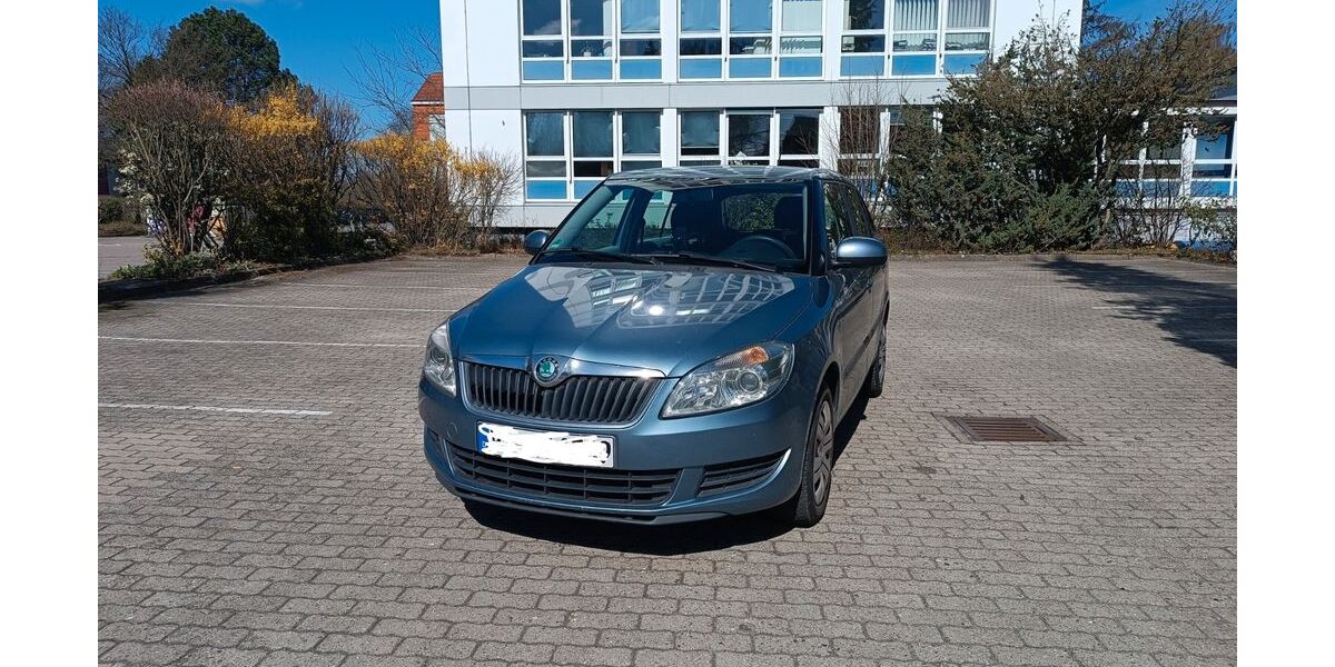 Skoda Fabia 188.600 km 3.750 &euro; Schenefeld 22869
