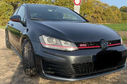 VW Golf 103.856 km 17.600 &euro; Reinbek 21465