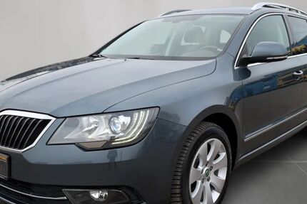 Skoda Superb 136.000 km 12.990 &euro; Hamburg 20539