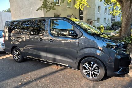 Peugeot Traveller 10.800 km 35.999 &euro; Hamburg 22119