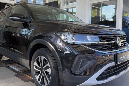 VW T-Cross 6.398 km 28.950 &euro; Hamburg 22761