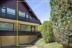 Doppelhaushälfte im ruhigen Wohngebiet mit grünem Garten