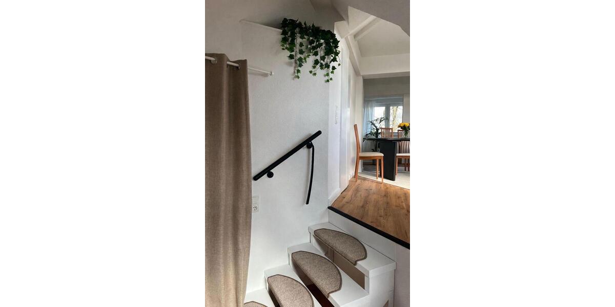 Dachgeschoßwohnung Buchholz in der Nordheide - 1 Zimmer, 67 m&sup2;, 1.200&euro; | Angebot:26251178