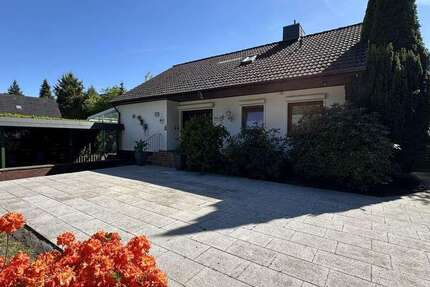 Haus zum Mieten in Quickborn 3.000 € 137 m²