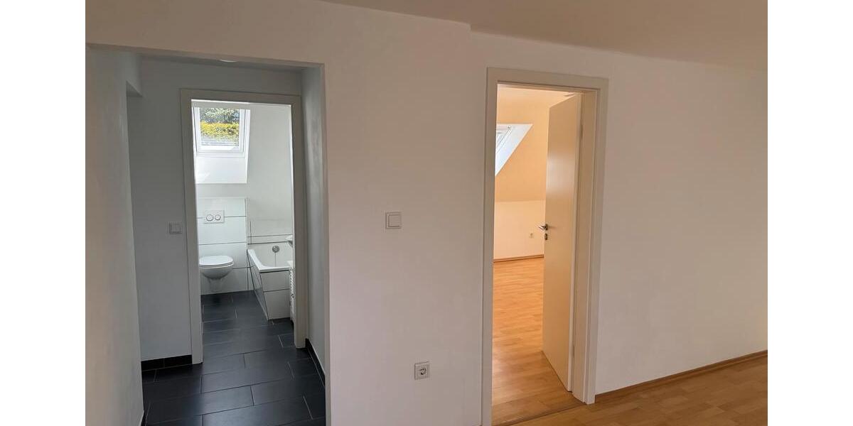 Dachgeschoßwohnung Hamburg Wandsbek - 2 Zimmer, 55 m&sup2;, 955&euro; | Angebot:26386181