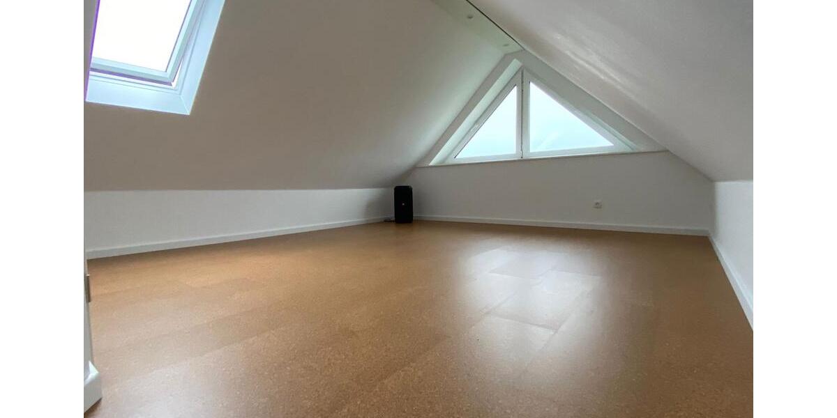Doppelhaushälfte Quickborn - 5 Zimmer, 120 m&sup2;, 739.000&euro; | Angebot:27091439