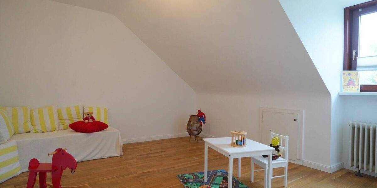 Reihenmittelhaus Hamburg Volksdorf - 4 Zimmer, 104 m&sup2;, 550.000&euro; | Angebot:26066531