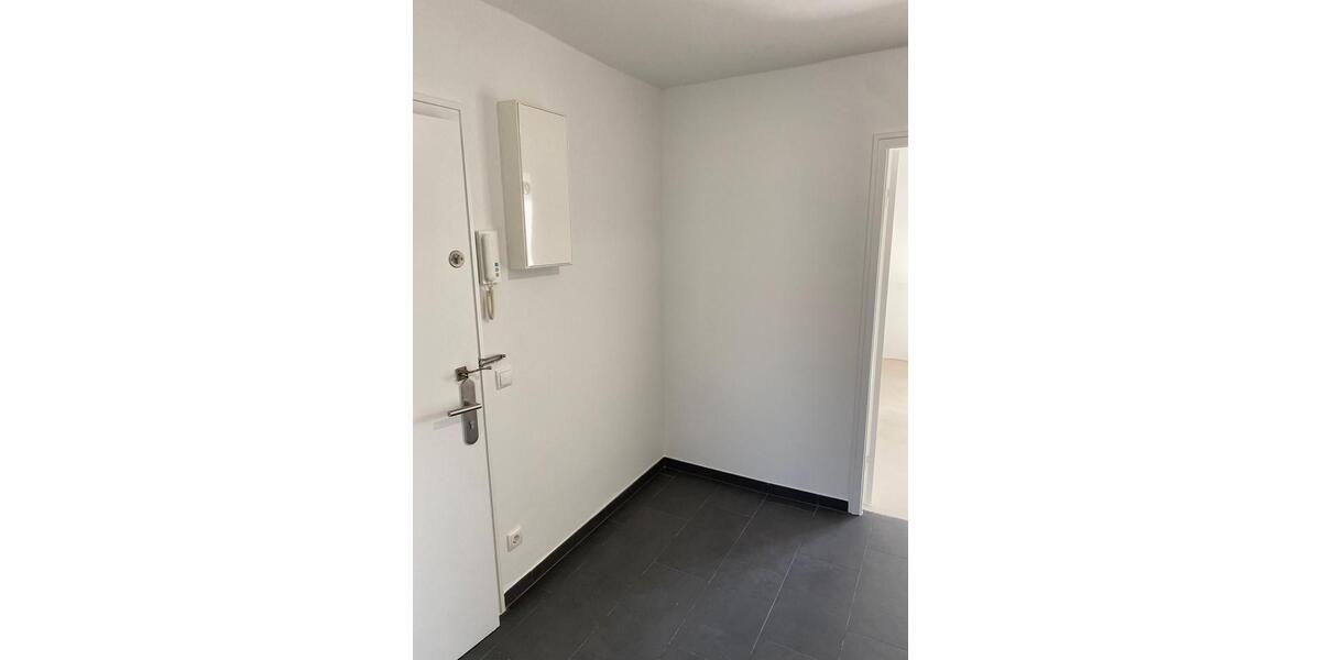 Dachgeschoßwohnung Hamburg Alsterdorf - 2 Zimmer, 42 m&sup2;, 1.200&euro; | Angebot:26350313