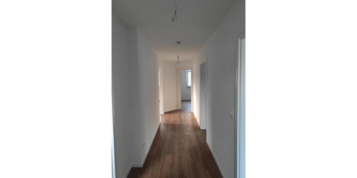 Dachgeschoßwohnung Hamburg Harburg - 3 Zimmer, 74 m&sup2;, 1.300&euro; | Angebot:25138262