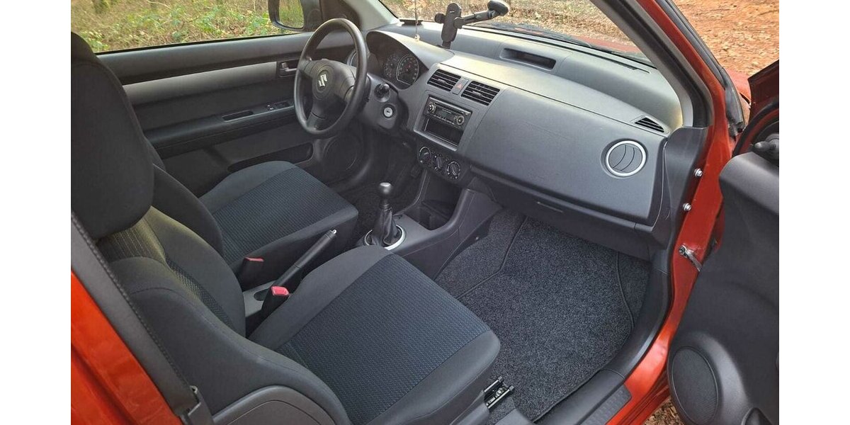 Suzuki Swift fast wie ein Ur-Mini in modern... 57.000 km 5.999 &euro; Hamburg 22339