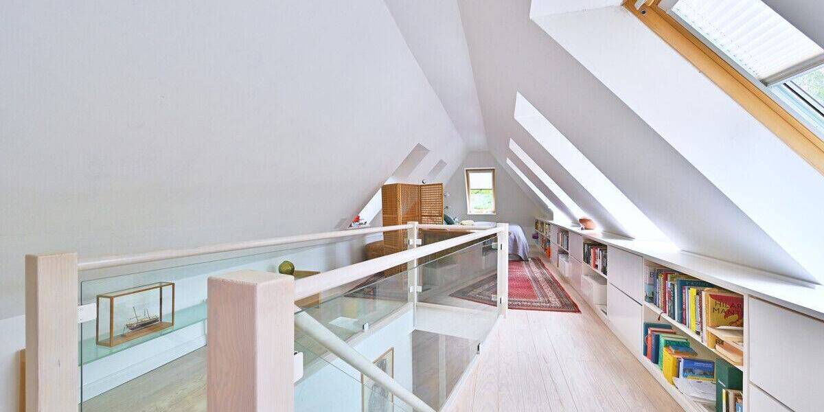 Mehrfamilienhaus, Wohnhaus Rissen Rissen - 8 Zimmer, 265 m&sup2;, 1.050.000&euro; | Angebot:26851942