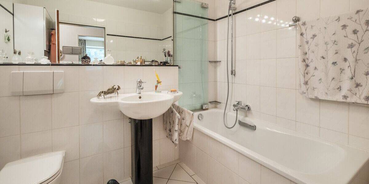Etagenwohnung Hamburg / Groß-Flottbek Groß Flottbek - 4 Zimmer, 111 m&sup2;, 740.000&euro; | Angebot:26929472