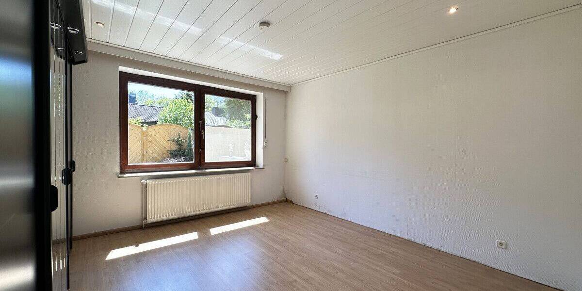 Doppelhaushälfte Hamburg Hausbruch - 3 Zimmer, 130 m&sup2;, 279.000&euro; | Angebot:26874874