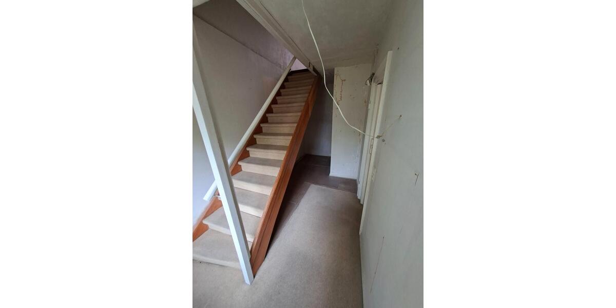 Reihenhaus Norderstedt Glashütte - 6 Zimmer, 150 m&sup2;, 400.000&euro; | Angebot:27290328