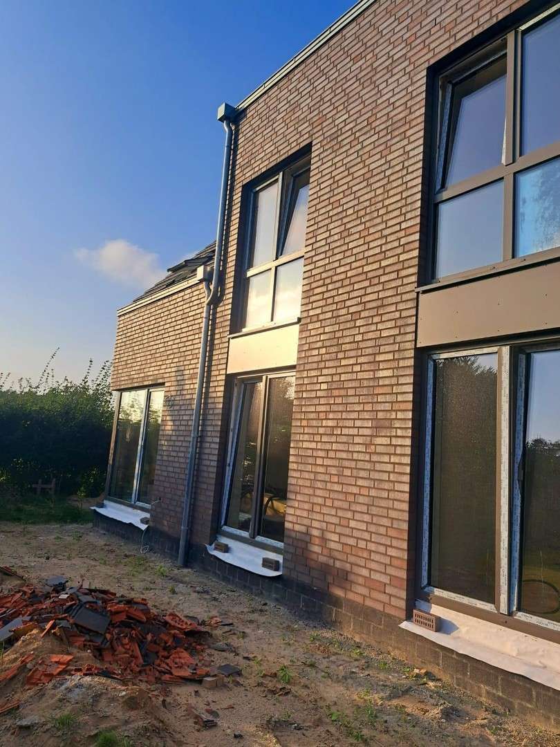 Haus zum Mieten in Prisdorf 2.600 € 116.29 m² 5 zimmer