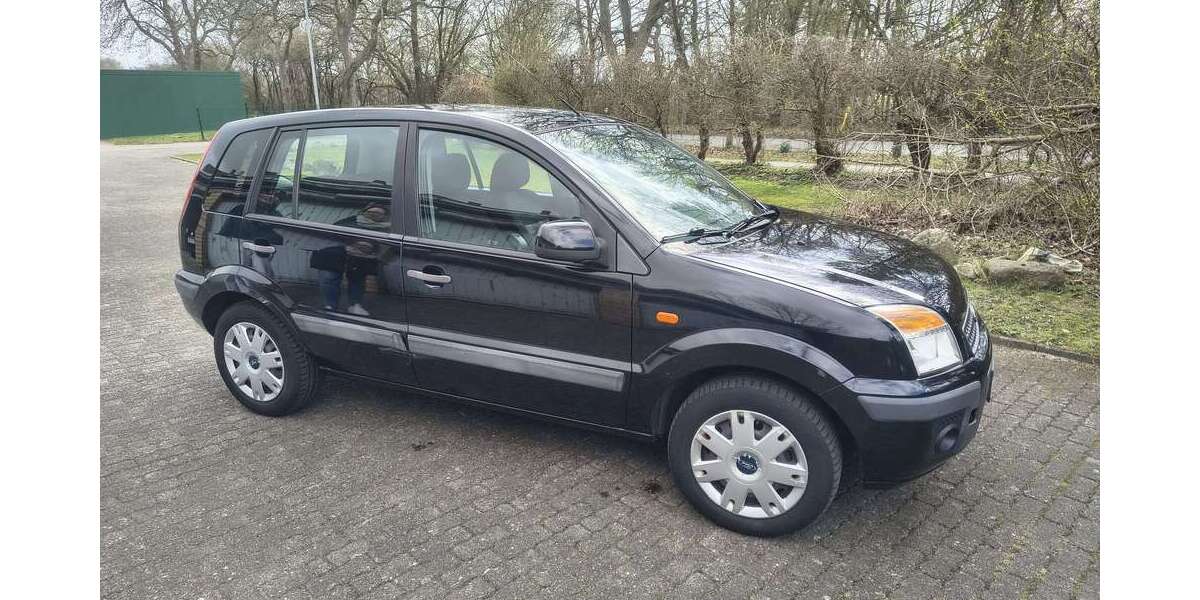 Ford Fusion 96.000 km 3.750 &euro; Tornesch, Stadt 25436