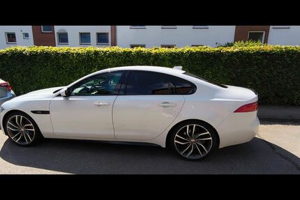 Jaguar XF 154.000 km 17.000 &euro; Trittau 22946