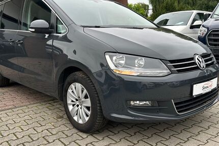 VW Sharan 278.000 km 8.750 € Drage 21423