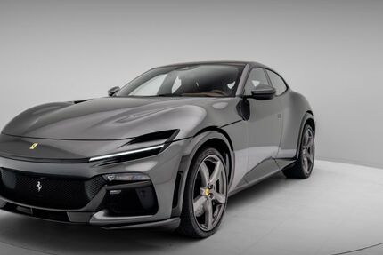 Ferrari Purosangue 7.414 km 499.900 &euro; Hamburg 22143