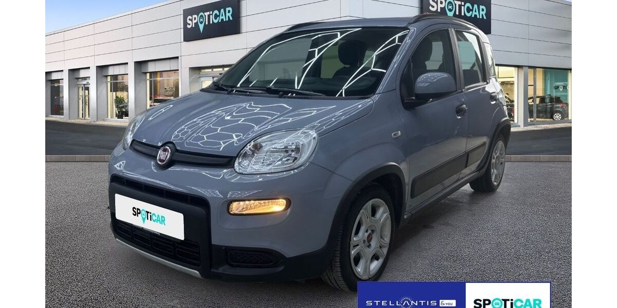 Fiat Panda 43.592 km 10.490 &euro; Hamburg 22529