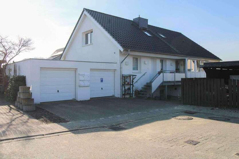 Haus zum Kaufen in Buxtehude 650.000 € 232 m²